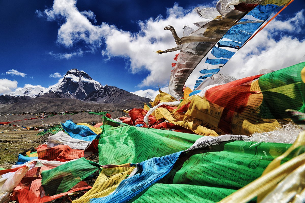 Prayer Flags | Photo by Liu Bin